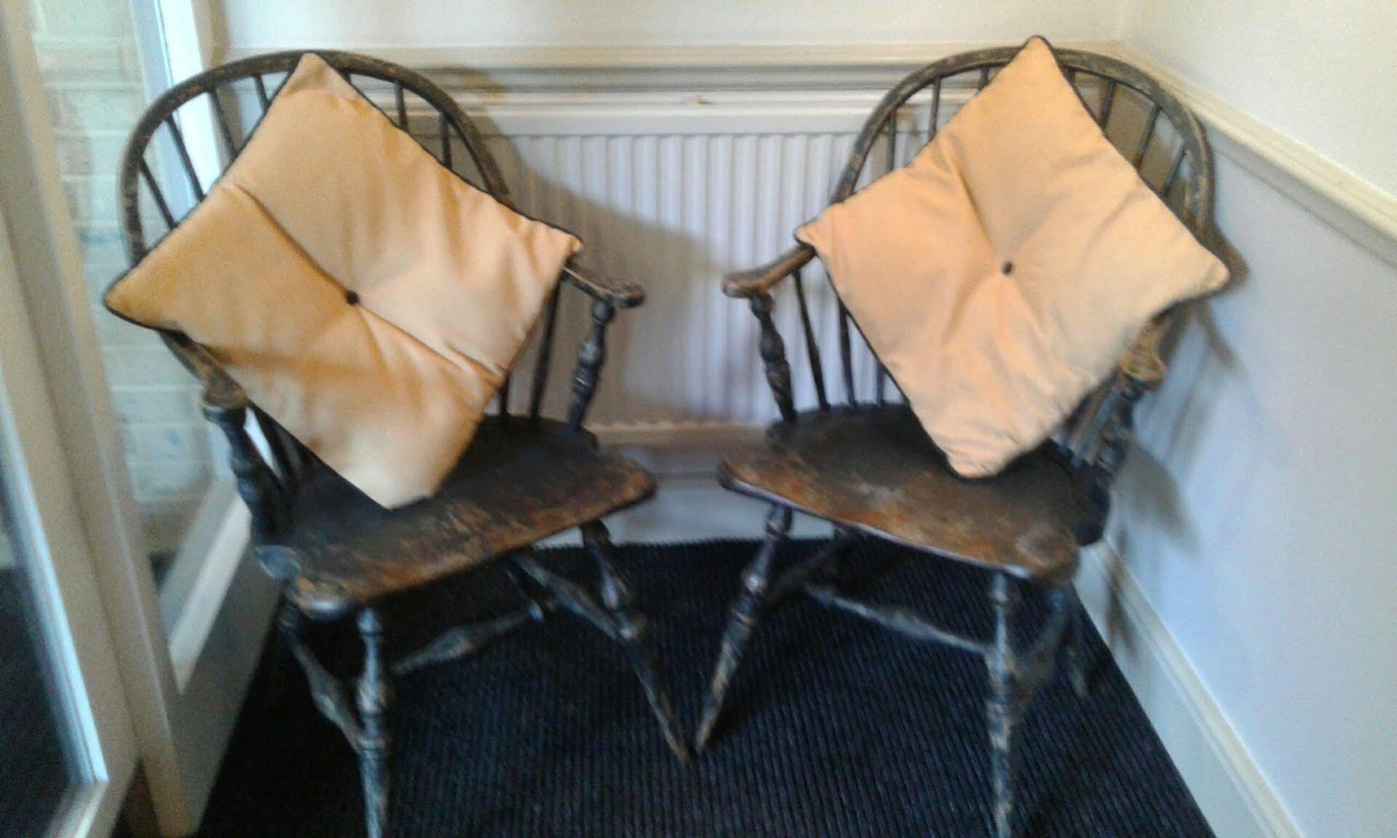 Crown Hotel Chertsey Extérieur photo